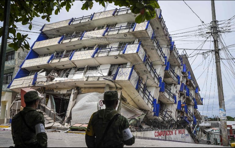 MATÍAS ROMERO, OAXACA (08/SEP/2017).- La Octava Región Militar desplegó 100 elementos en este municipio. AFP/V. Razo