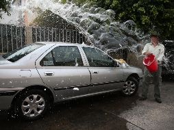 El Siapa pone a su disposición la línea de Siapatel las 24 horas del día para la atención de reportes y solicitud de pipas sin costo. EL INFORMADOR/ ARCHIVO