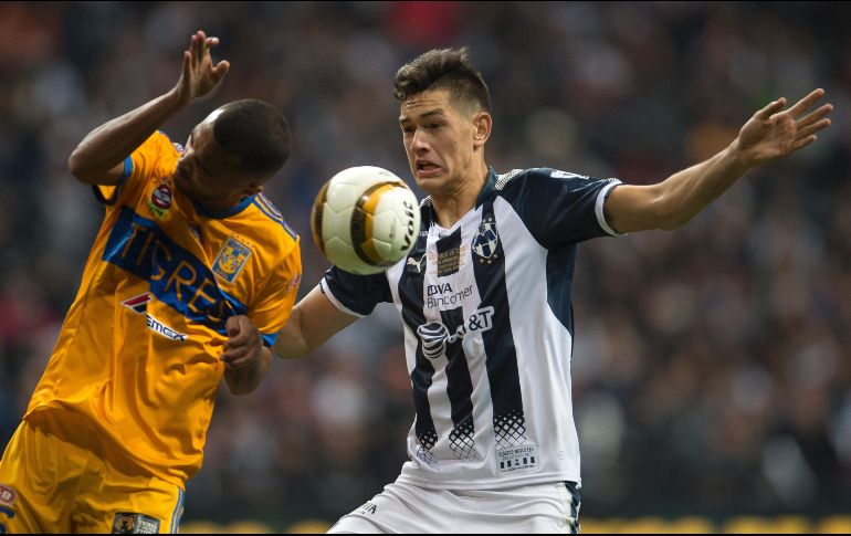 Montes (D), de 20 años, podría cubrir el hueco en la zaga del inter que deja la lesión del defensa  Dámbrosio. MEXSPORT/ARCHIVO