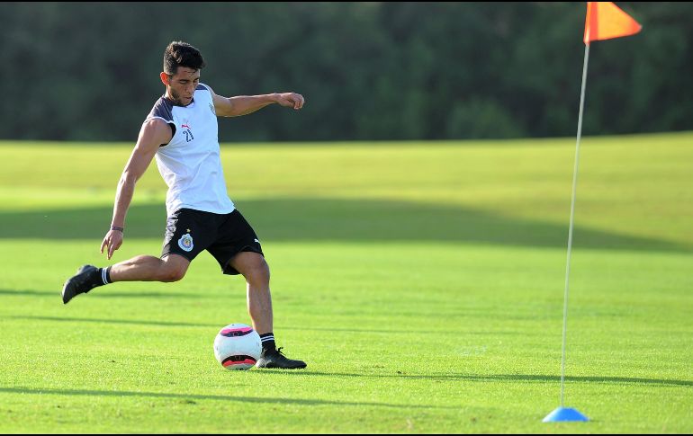 Sandoval dice ya sentirse en familia entre los jugadores rojiblancos. MEXSPORT/ARCHIVO