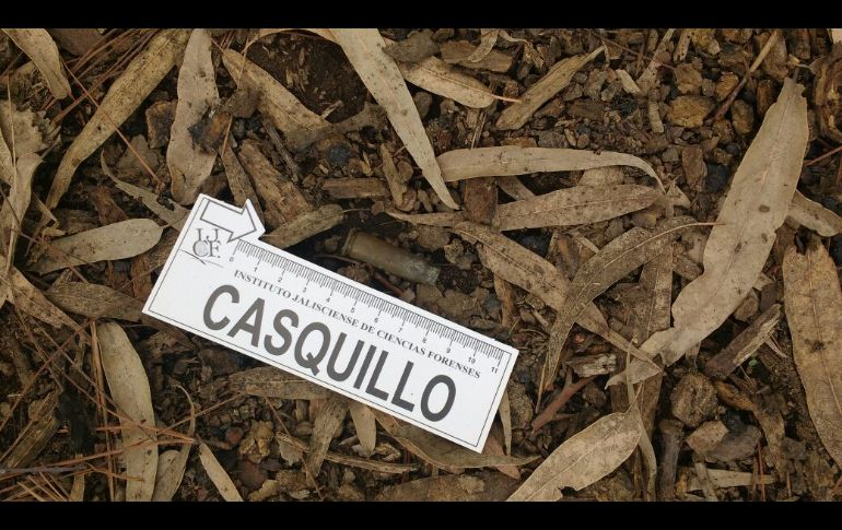 TALA, JALISCO (21/JUL/2017).- Un casquillo localizado en uno de los predios. En los anuncios se ofrecía trabajo como encuestadores, como escoltas, como policías municipales o de seguridad privada. ESPECIAL