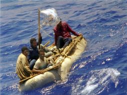 El número de cubanos que recibió el beneficio se duplicó en dos años, en 2016 llegaron 54 mil. AP / ARCHIVO