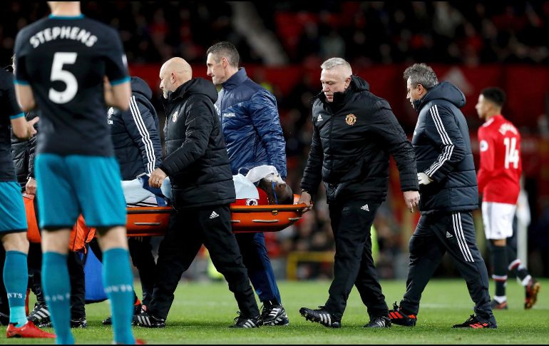 Lukaku dejó la cancha de Old Trafford al minuto 14 del partido entre el United y el Southamptn. AP/M. Rickett