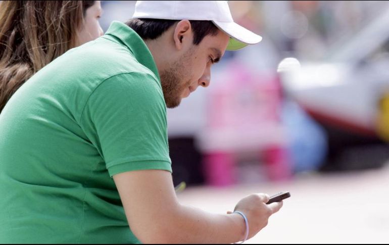 A través de Twitter, los usuarios comenzaron a reportar la falla, e incluso ya hacen bromas y comparten memes al respecto.  EL INFORMADOR / ARCHIVO