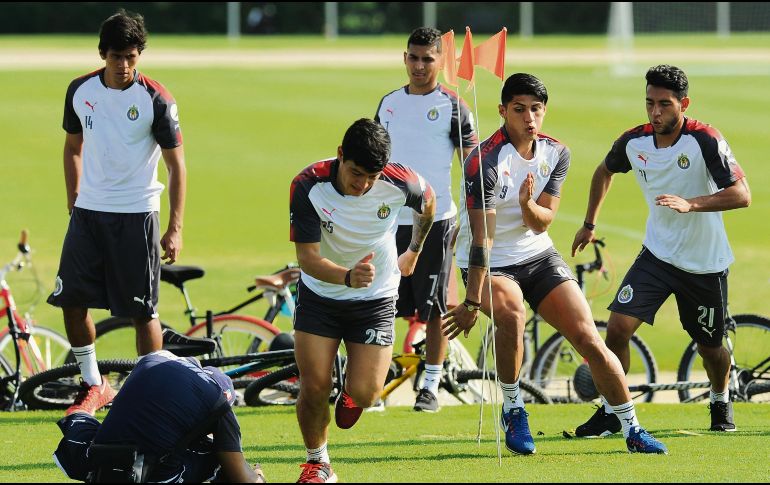 Los jugadores de Chivas visitan al Toluca y buscarán conseguir el triunfo en patio ajeno en su primer cotejo del Clausura 2018, algo que no consiguen desde hace siete años en una Fecha 1. MEXSPORT