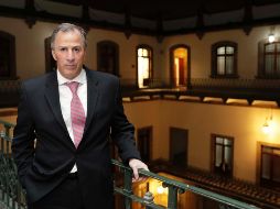 Enrique Ochoa Reza asegura que de acuerdo con las últimas encuestas, cada semana sube la preferencia de la ciudadanía por José Antonio Meade. SUN / ARCHIVO