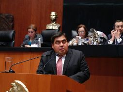 El senador poblano indica que el Gobierno federal se distanció de la realidad y de los mexicanos. TWITTER / @MBarbosaMX