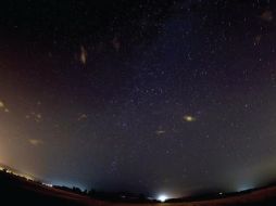 La lluvia de estrellas Cuadrántidas se verá en zonas occidentales de América del Norte y las islas del Pacífico. TWITTER / @UniversumMuseo