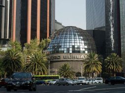 Dentro de la sesión, se negociaron más de 200 millones de títulos en los mercados global y local. FACEBOOK / Bolsa Mexicana de Valores