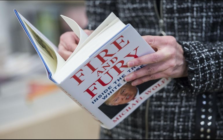 La víspera, un abogado de Trump pidió que se cancelara la publicación del libro y esto sólo logró aumentar la demanda. AFP / A. Caballero-Reynolds