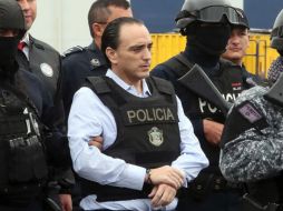 En el ámbito federal el exmandatario es acusado por la PGR como probable coautor del delito de Operaciones con Recursos de Procedencia Ilícita. AP / E. Giron