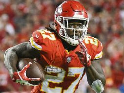 Atractivo. Kareem Hunt buscará llevar a los Chiefs al triunfo ante los Titans. AP