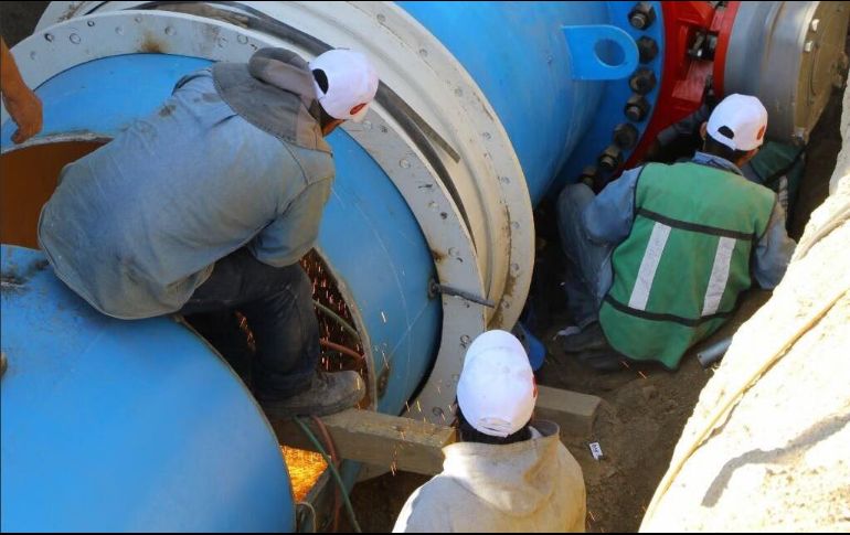 El corte se realizó por la construcción de un desvío acuaférico de 54 pulgadas en el Viaducto Belenes. TWITTER/ @siapagdl