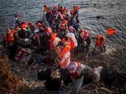 Informan que entre los pasajeros viajaban 53 mujeres y 56 niños. AP/ARCHIVO