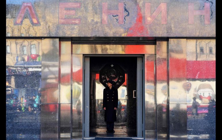 La entrada del mausoleo a Vladimir Lenin, fundador de la Unión Soviética, en el centro de Moscú. AFP/K. Kudryavtsev