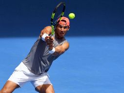Nadal se perdió el inicio de la temporada en Brisbane, pero llega relajado a lo que será el primer Grand Slam que arranca el próximo 15 de enero. AFP / W. West