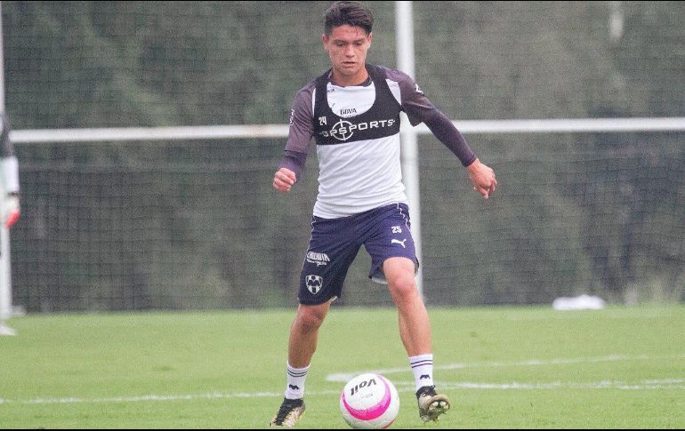 González podría aparecer en la lista de convocados para el juego contra Bosnia de final de mes. TWITTER / @ jgonzalezz25