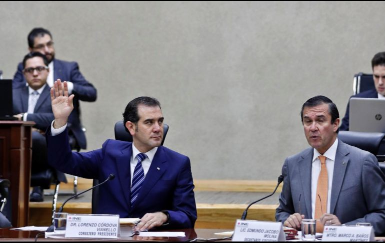 Lorenzo Córdova advirtió que los partidos reciben recursos públicos generosos por lo que no deben recurrir al juego o financiamiento sucio.  SUN / ARCHIVO