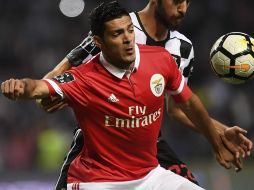 En el Benfica Jiménez se encuentra relegado a la banca; llegar a América le permitiría sumar minutos de juegos pensando en el Mundial que se juega a partir del próximo mes de junio. AFP/ARCHIVO