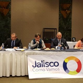 Organizaciones civiles piden a Valencia que se desista de amparo