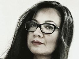 La editora y escritora mexicana decidió hacer un ejercicio literario alrededor de las historias que impliquen un trío. ESPECIAL