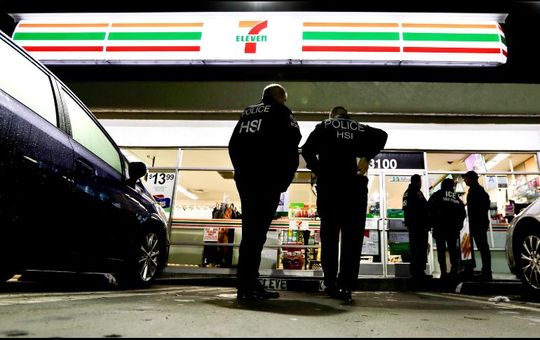 Unas 21 personas sospechosas de estar en Estados Unidos ilegalmente fueron arrestadas. AP/C. Carlson
