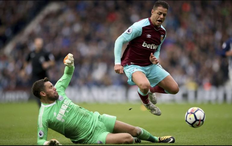 Hernández ha anotado solo cuatro goles con los Hammers. AP/ARCHIVO
