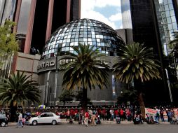 El mercado accionario cerró en terreno positivo y en línea con los índices de EU.NTX / ARCHIVO