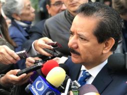 El perredista, Luis Sánchez Jiménez, saludó la decisión de la Corte de dar entrada a la solicitud que presentó el ayuntamiento de Cholula, Puebla. TWITTER / @SenLuisSanchez