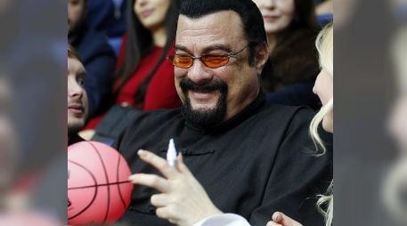 Seagal, estrella de cintas de acción y especialista en artes marciales, niega las acusaciones. INSTAGRAM/seagalofficial