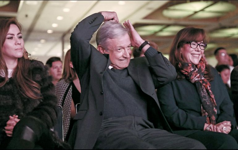 AMLO espera que las elecciones se resuelvan en un clima de pacífico, por la vía legal. SUN/ ARCHIVO