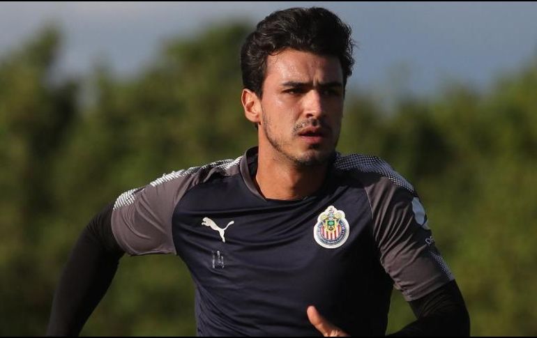 Alanís no fue el único elemento del primer equipo que alineó con la Sub-20. TWITTER/@Chivas