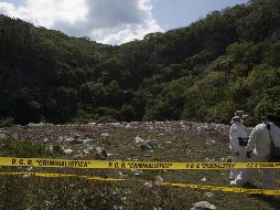 En el lugar del hallazgo se recolectaron seis casquillos de calibre nueve milímetros, que analizan para ubicar las armas de donde fueron detonadas. EFE / ARCHIVO