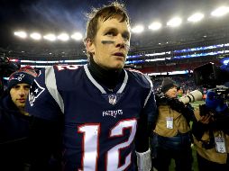 Tom Brady concluyó el juego con 35 pases completos en 53 intentos para 337 yardas y tres pases a las diagonales. AFP/M. Meyer