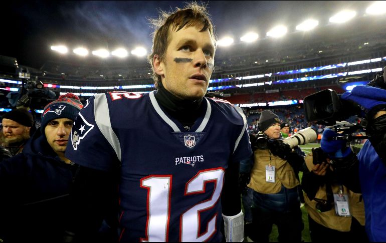 Tom Brady concluyó el juego con 35 pases completos en 53 intentos para 337 yardas y tres pases a las diagonales. AFP/M. Meyer