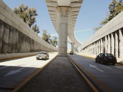 Varios automovilistas que circulan por la zona conocida como “La Curva”, en el Centro de Zapopan, mostraron alegría por la apertura del túnel, pues significa un “respiro” para sus trayectos. EL INFORMADOR/G. Gallo