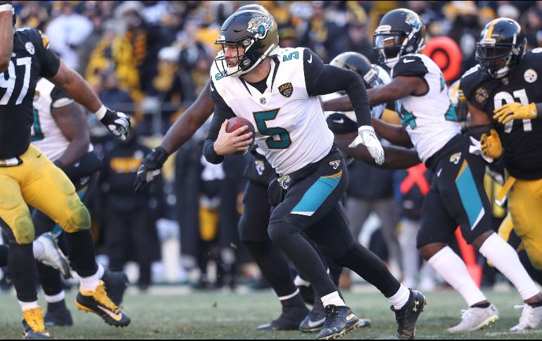 Blake Bortles aportó 214 yardas por aire, así como un touchdown en el cuarto periodo. AFP/R. Carr