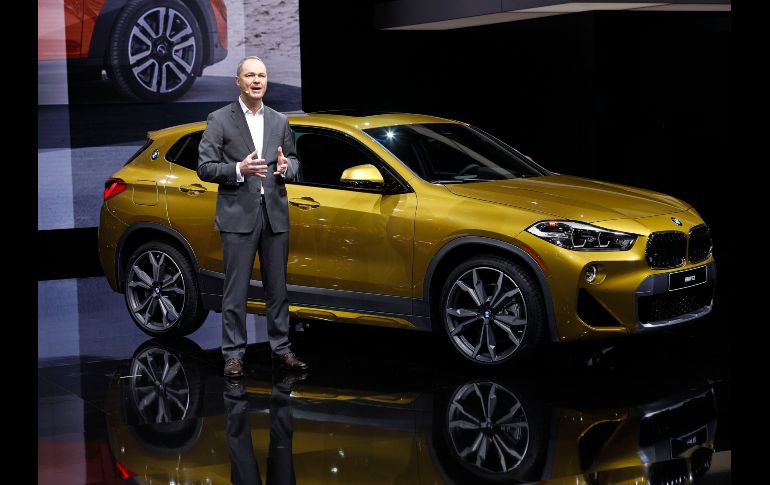 La alemana BMW mostró su nuevo modelo X2, un SUV 4x4 que se sitúa un peldaño por encima del modelo compacto X1 y próximo del X3. AFP/B. Pugliano