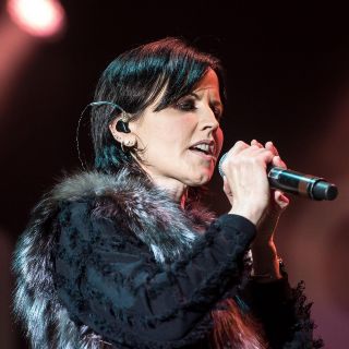 O'Riordan planeaba grabar "Zombie" con la banda Bad Wolves