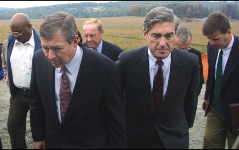 En las últimas semanas se ha especulado también con la posibilidad de que Mueller (derecha) llame a Trump. AP / ARCHIVO