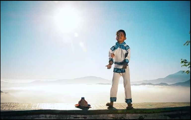 El conducto dijo después que sus comentarios estaban fuera de contexto y censuraba que el niño fuera usado por políticos. ESPECIAL /