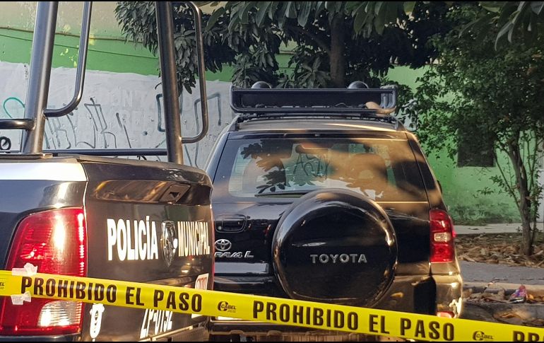 Dentro del vehículo también se localizó una cartulina con un mensaje escrito. EL INFORMADOR / R. Bobadilla