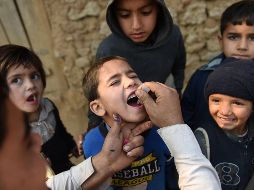 Pakistán y Afganistán son los dos únicos países donde la polio continúa siendo endémica. AFP/ARCHIVO