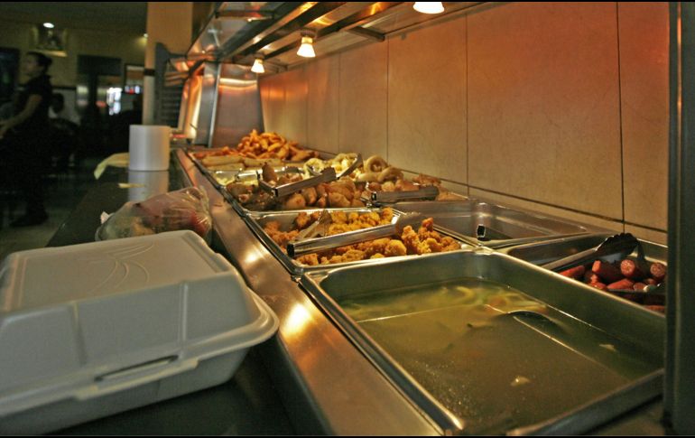 Los dueños de la camioneta y del restaurante de comida china fueron detenidos y conducidos a la comisaría de la localidad. EL INFORMADOR/ ARCHIVO