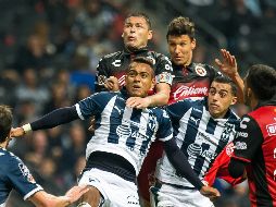 Ninguno de los dos equipos logró dominio total en las acciones. MEXSPORT/Emiliano