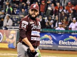 Edgar González se anotó el triunfo, lanzó seis entradas en las que aceptó cuatro hits y repartió cuatro ponches y dos bases por bolas. FACEBOOK/lmpbeisbol