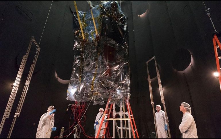 La última paralización gubernamental, en octubre del 2013, se prolongó por más de dos semanas y más de 800 mil empleados federales se vieron afectados por la licencia sin goce de sueldo. TWITTER/ @NASASolarSystem