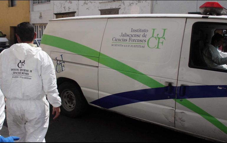 Fue trasladado a la morgue a la espera de identificación y para establecer las causas de muerte.