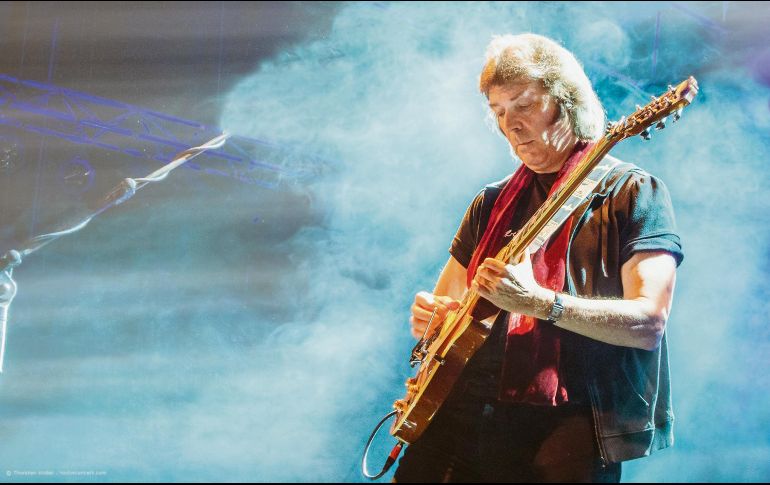 Steve Hackett. El guitarrista en la sala de conciertos, St David’s Hall; en una presentación ofrecida en 2017. ESPECIAL
