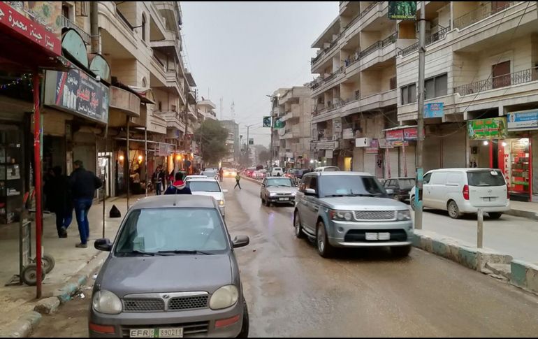 Los choques entre las FSD y los soldados turcos y sus aliados continúan en distintas partes de Afrín, como Rayu, Hamam, Balia y Qarna. AFP/D. Mostefa